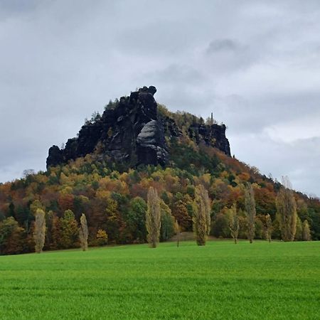 Gasthaus& Pension Zum Roten Haus バート・シャンダウ エクステリア 写真